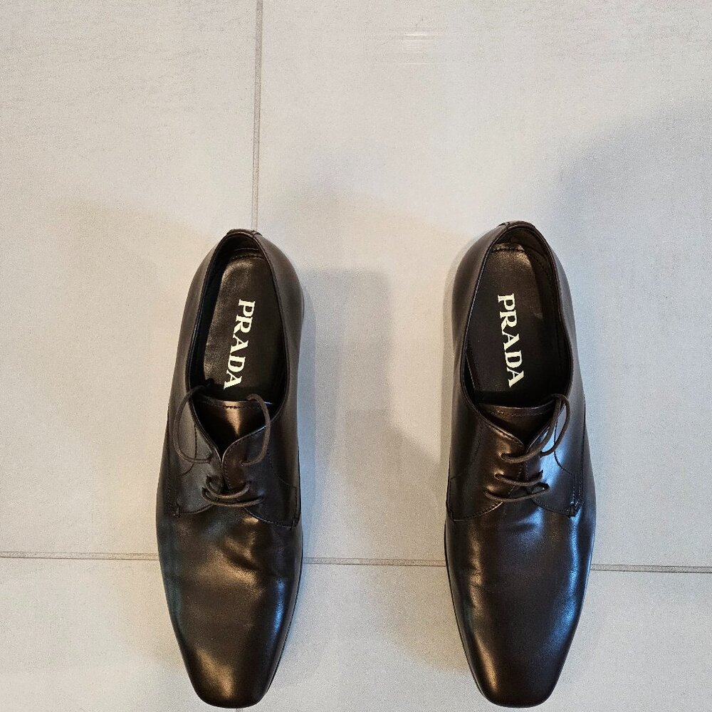 Black Men's Prada Dress Shoes Size US 7.5 BRAND NEW